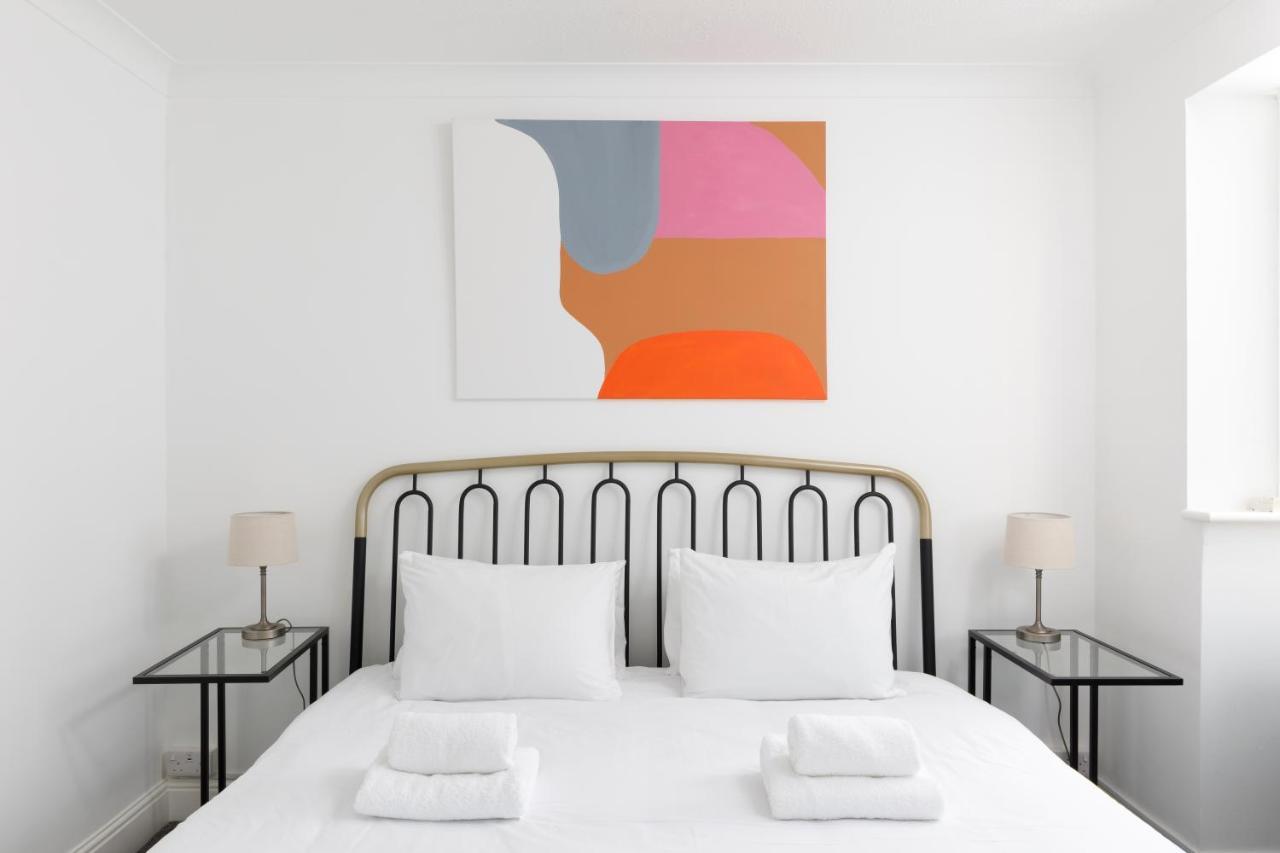 Beachside Retreat 2-Bedroom Gem With Free Private Parking & Outdoor Space Brighton Exterior foto
