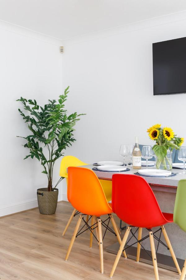 Beachside Retreat 2-Bedroom Gem With Free Private Parking & Outdoor Space Brighton Exterior foto