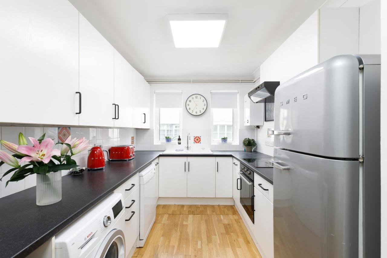 Beachside Retreat 2-Bedroom Gem With Free Private Parking & Outdoor Space Brighton Exterior foto